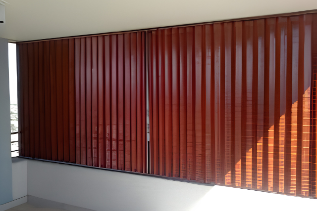 CORTINAS HANGA ROAS